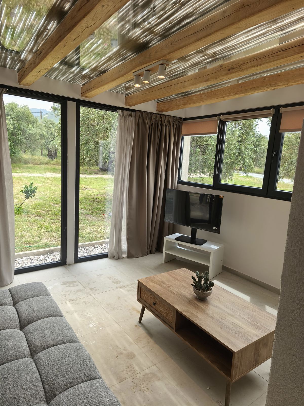 Elaida thassos 2025 15